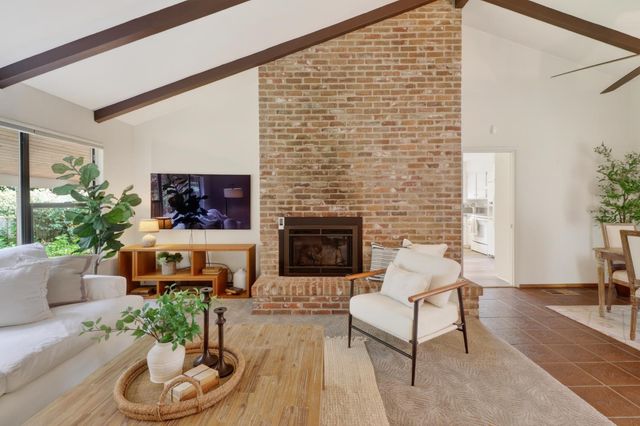 1076 Sand Bar Cir, Carmichael, CA 95608