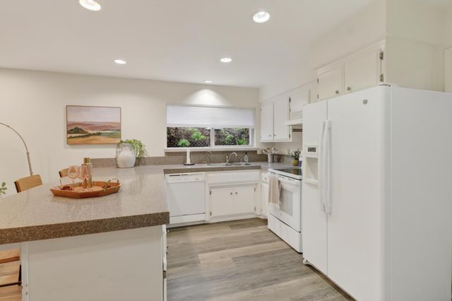 1076 Sand Bar Cir, Carmichael, CA 95608