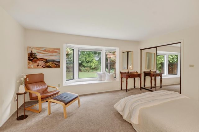 1076 Sand Bar Cir, Carmichael, CA 95608