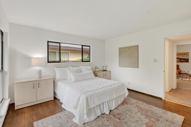 1076 Sand Bar Cir, Carmichael, CA 95608