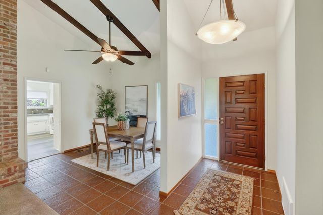 1076 Sand Bar Cir, Carmichael, CA 95608