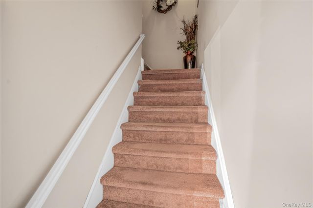 2551 Jerusalem Avenue 2S, North Bellmore, NY 11710