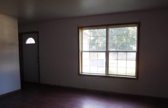 25851 Pleasant Drive, Mattawan, MI 49071