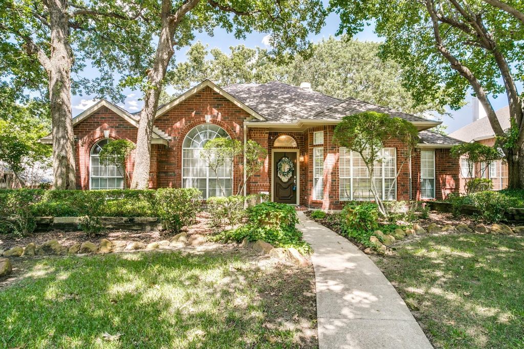 528 Halifax Lane, Coppell, TX 75019