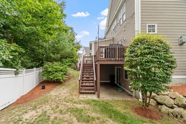 50 Mount Vernon Street 36, North Reading, MA 01864