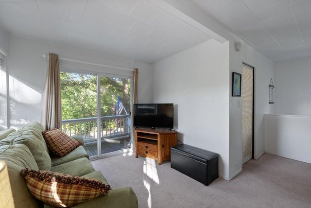 N1814 Highland ROAD, Lake Geneva, WI 53147