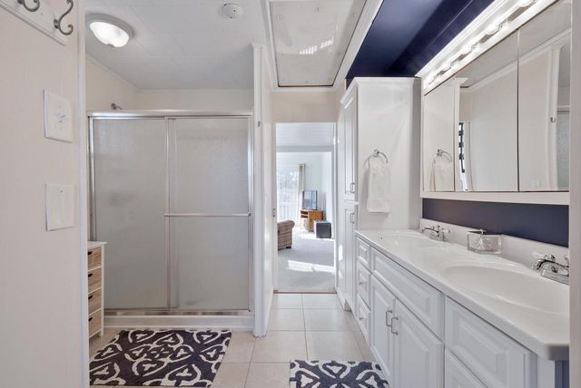 N1814 Highland ROAD, Lake Geneva, WI 53147