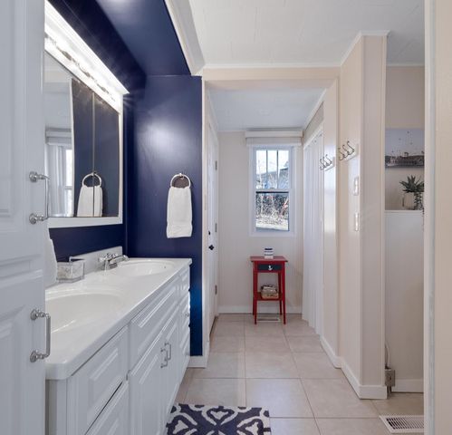 N1814 Highland ROAD, Lake Geneva, WI 53147