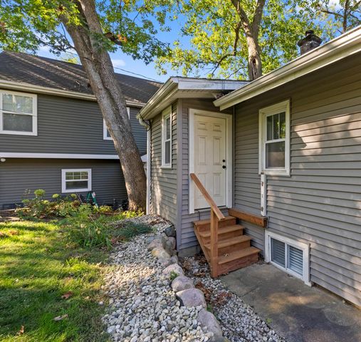 N1814 Highland ROAD, Lake Geneva, WI 53147