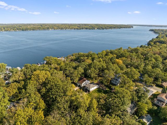 N1814 Highland ROAD, Lake Geneva, WI 53147
