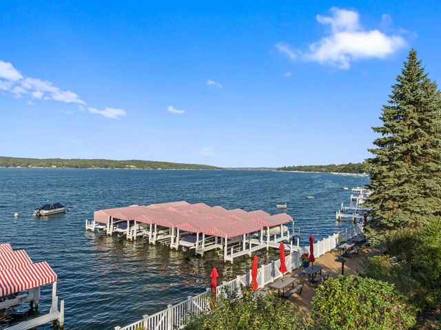 N1814 Highland ROAD, Lake Geneva, WI 53147