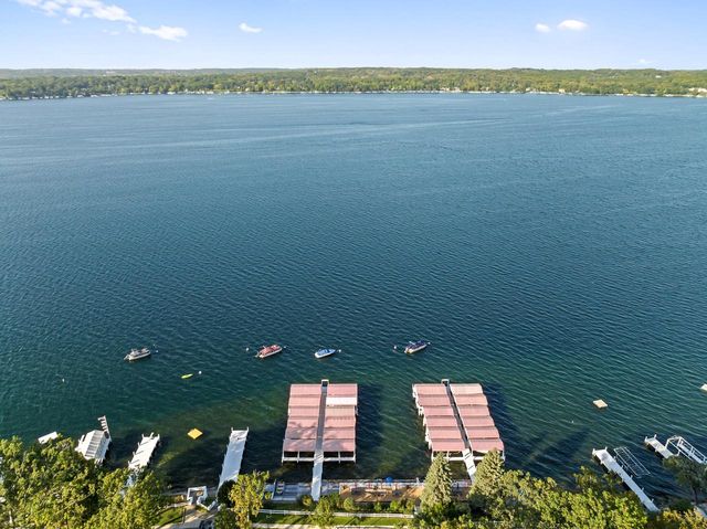 N1814 Highland ROAD, Lake Geneva, WI 53147