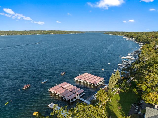 N1814 Highland ROAD, Lake Geneva, WI 53147