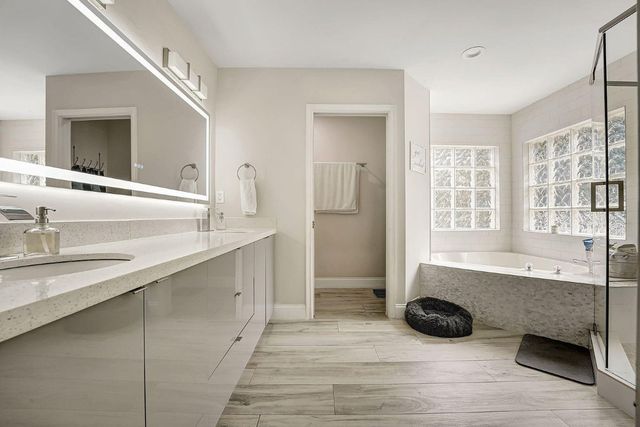 6260 NW 58th Way, Parkland, FL 33067