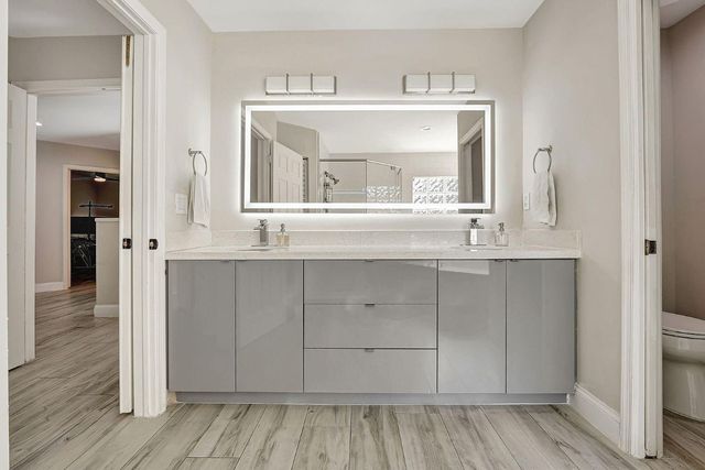 6260 NW 58th Way, Parkland, FL 33067