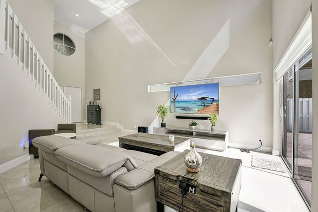 6260 NW 58th Way, Parkland, FL 33067