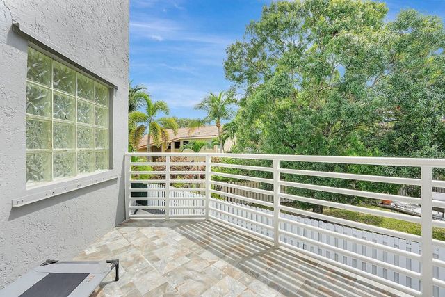 6260 NW 58th Way, Parkland, FL 33067