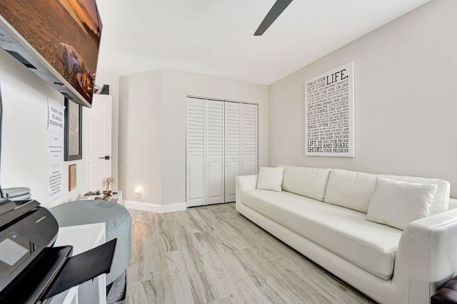 6260 NW 58th Way, Parkland, FL 33067