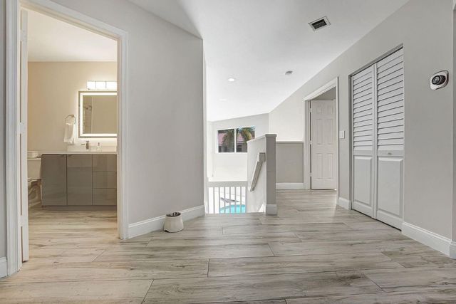 6260 NW 58th Way, Parkland, FL 33067