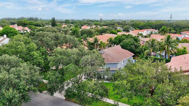 6260 NW 58th Way, Parkland, FL 33067