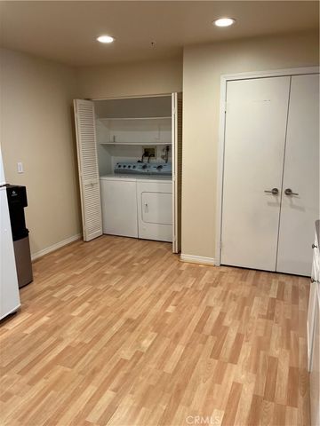 17735 Kinzie 116, Northridge, CA 91325