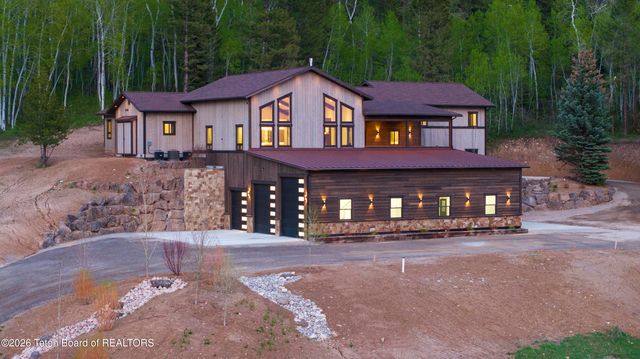 436 STEWART CREEK Road, Etna, WY 83118