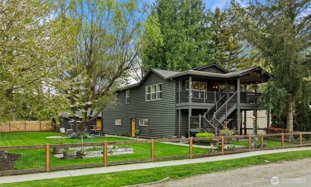 38170 SE Cedar Street, Snoqualmie, WA 98065