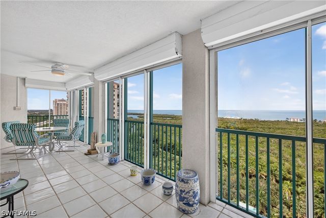 7515 Pelican Bay BLVD 17B, Naples, FL 34108