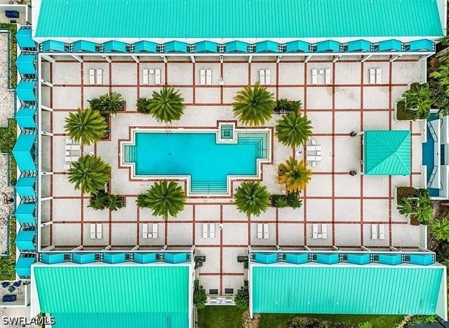 7515 Pelican Bay BLVD 17B, Naples, FL 34108