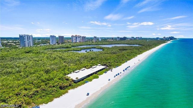 7515 Pelican Bay BLVD 17B, Naples, FL 34108