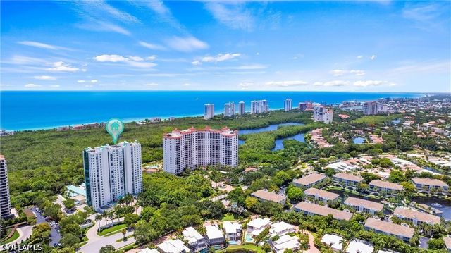 7515 Pelican Bay BLVD 17B, Naples, FL 34108