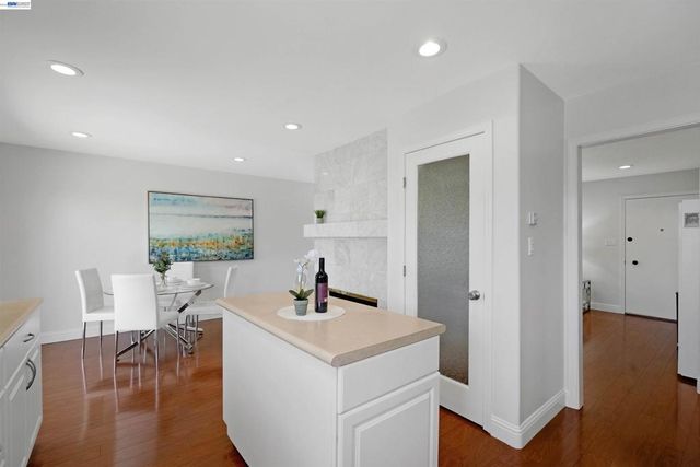 4635 Capitan Dr, Fremont, CA 94536