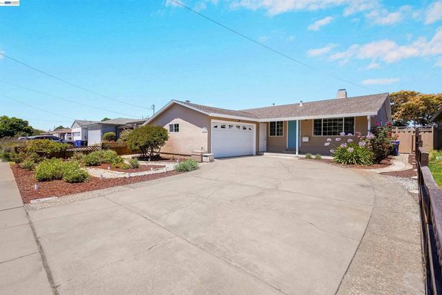 4635 Capitan Dr, Fremont, CA 94536
