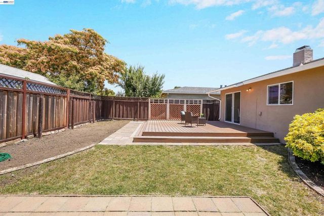 4635 Capitan Dr, Fremont, CA 94536