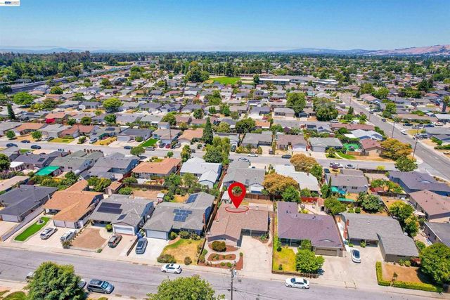 4635 Capitan Dr, Fremont, CA 94536