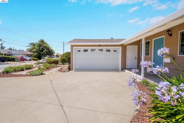 4635 Capitan Dr, Fremont, CA 94536