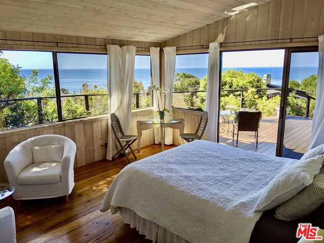 31533 Victoria Point Road, Malibu, CA 90265