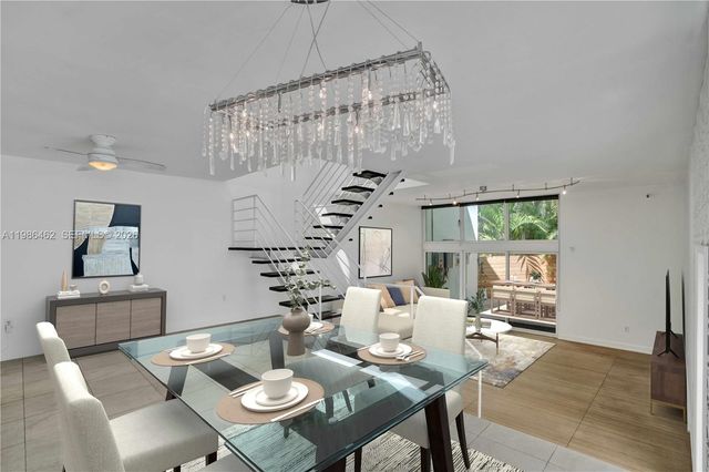 3126 Center St 8, Coconut Grove, FL 33133