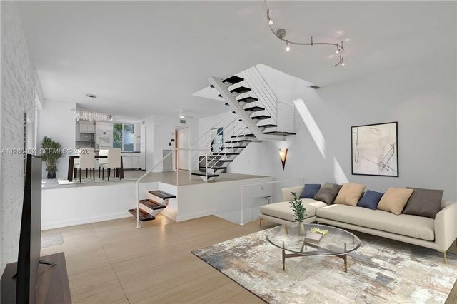 3126 Center St 8, Coconut Grove, FL 33133