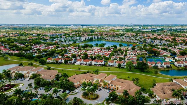 10012 NW 7th St 209, Miami, FL 33172