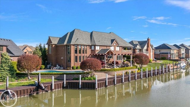 49515 Regatta Street, Chesterfield Twp, MI 48047
