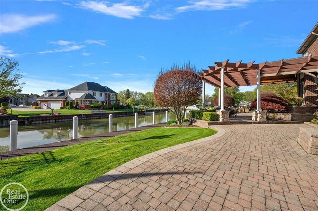 49515 Regatta Street, Chesterfield Twp, MI 48047