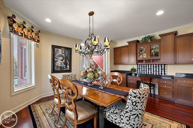 49515 Regatta Street, Chesterfield Twp, MI 48047