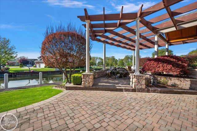 49515 Regatta Street, Chesterfield Twp, MI 48047