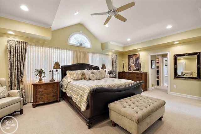 49515 Regatta Street, Chesterfield Twp, MI 48047