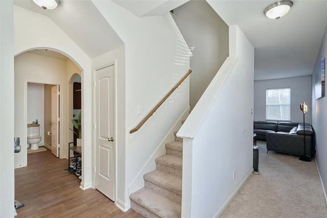 2047 Sweet Melon Drive, Houston, TX 77090