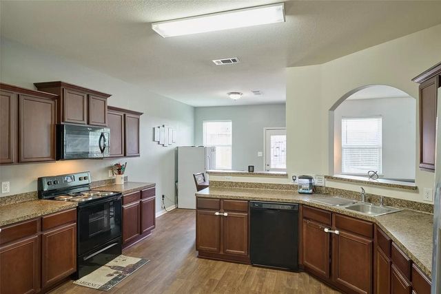 2047 Sweet Melon Drive, Houston, TX 77090