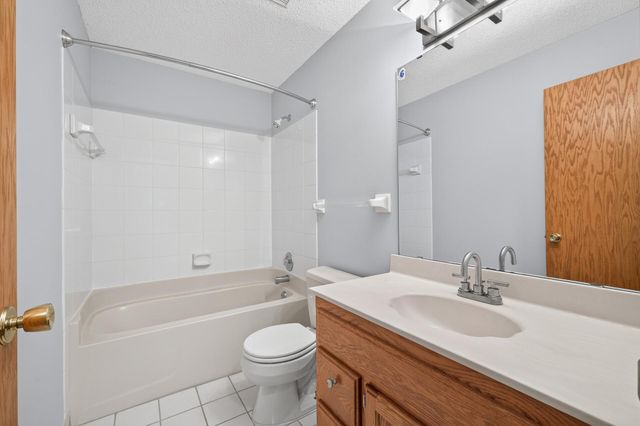 16715 19th Avenue N, Plymouth, MN 55447