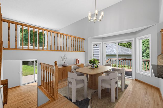 16715 19th Avenue N, Plymouth, MN 55447