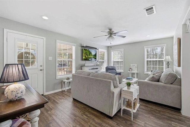 410 Hillcrest Street, Lumberton, TX 77657